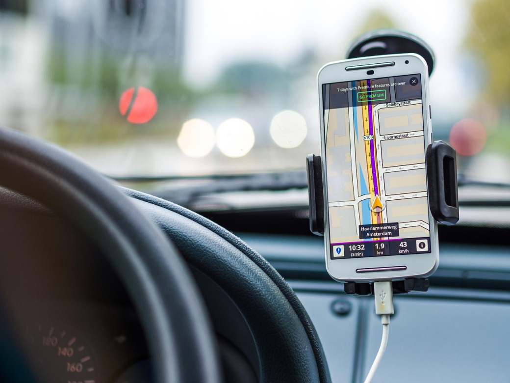 phone mockup payment app